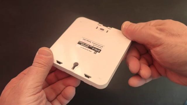 Защита от протечек воды и снятие показаний счетчика с модулем Livi Water Control. смотреть онлайн