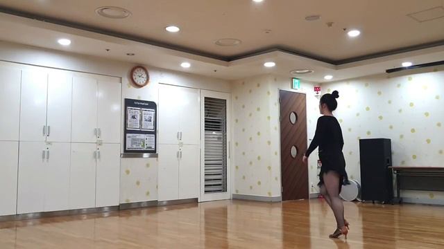 Bachata - Line Dance смотреть онлайн