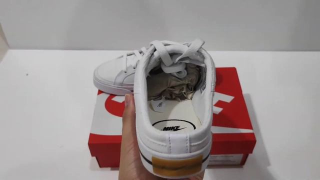 Quick Look : Nike Court Legacy Mule Mules смотреть онлайн