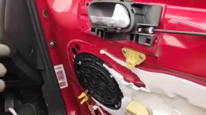 How To Remove A Peugeot 308 Door Mirror (t7)