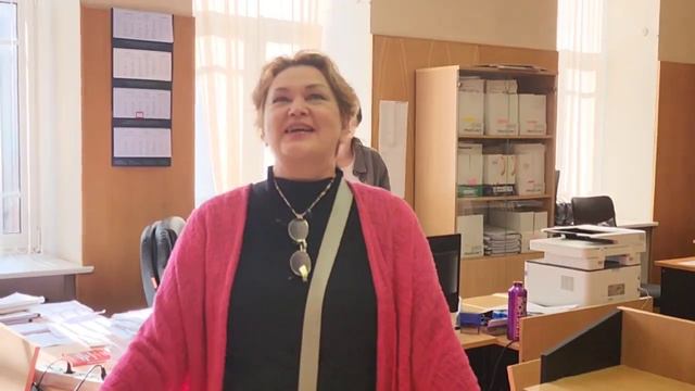 Светлана после отмены решения суда о её смерти. Видео: объединённая пресс-служба судов Петербурга смотреть онлайн