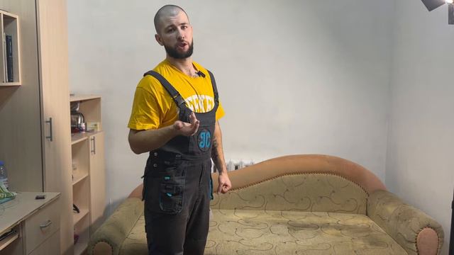 Самое дешевое средство для химчистки мебели | Процесс химчистки дивана | Grass Carpet Cleaner смотреть онлайн