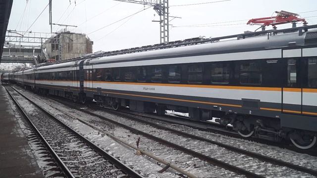 Новый электропоезд ЭП2ДМ-0300 смотреть онлайн