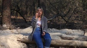 Ребёнок мотает головой