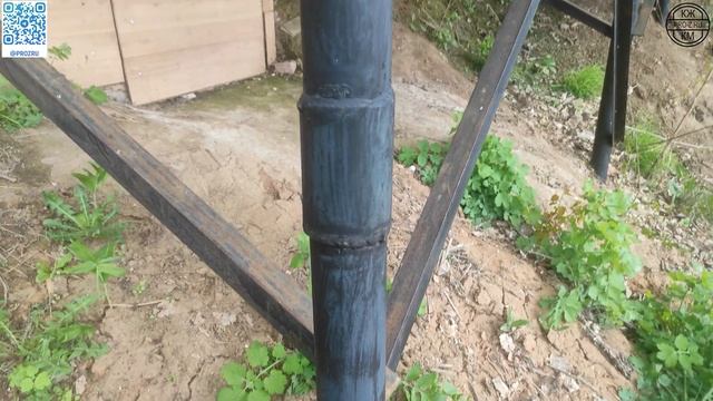 Домик на винтовых сваях на очень крутом склоне | Фундаменты на винтовых сваях смотреть онлайн