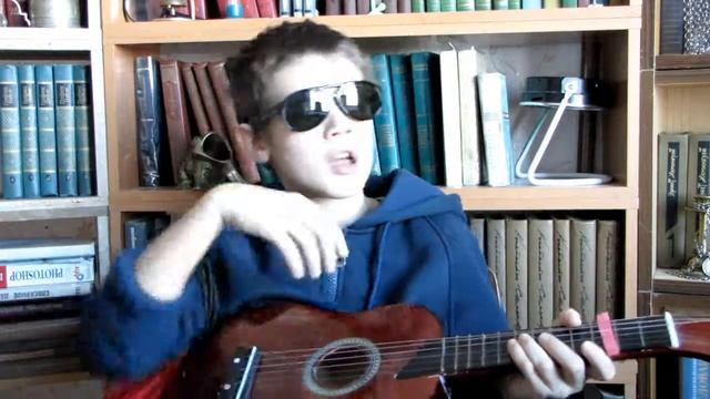 песня "ОТМОРОЖЕННАЯ", любовь зимой, обидел хулиган, снег на ресницах, спортсмен защитил, слезы, смотреть онлайн