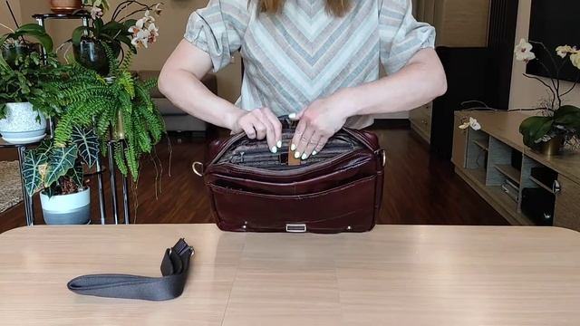 Портфель Polar 23258 (коричневый) смотреть онлайн