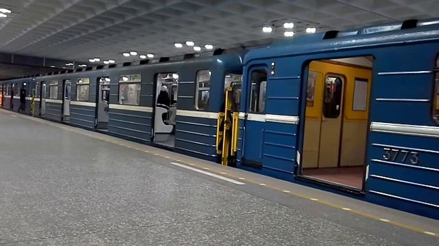 Вагон прямоугольный из формы смотреть онлайн