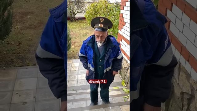 После дождя. #топ #shortsvideo #а4 #рек #рекомендации #тренды #волгоград #россия #шортс #ютуб #мир смотреть онлайн