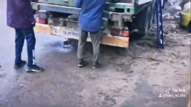 Ура они пришли!!! Мощные колонки Eltronic K63 большой приход и штативы!!! Завтра видео на YouTube!! смотреть онлайн