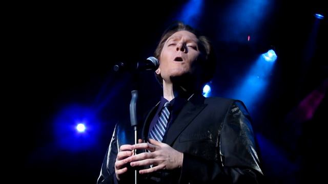 Clay Aiken Sings O Holy Night in Milwaukee, during his Joyful News tour смотреть онлайн