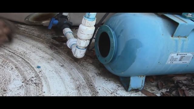 Reparacion sistema hidroneumatico - bomba de agua - diafragma roto смотреть онлайн