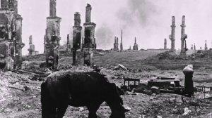 Симфония № 7 до мажор, соч. 60 "Ленинград", I. Аллегретто I.