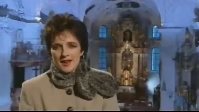 Monika Martin - Ave Maria смотреть онлайн