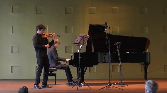 E. Grieg - Sonata No.1 for Violin and Piano (3rd. Mvt) смотреть онлайн