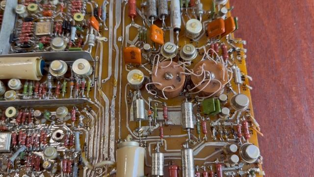 Разобрали Осциллограф C1-73 на предмет драг. металлов смотреть онлайн