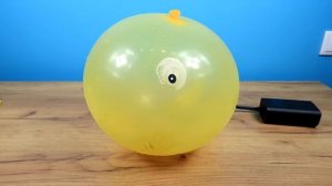 Что если бесконечно накачивать насосом рыбку антистресс?