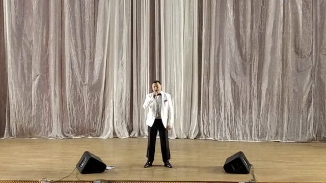 Поёт Алексей Ярошевич "Когда весна придёт, не знаю" смотреть онлайн