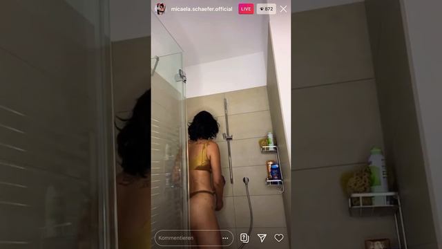 Micaela Schaefer duscht im live stream смотреть онлайн