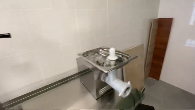 Снять в аренду коммерческое помещение/ торговое помещение под магазин мяса в центральном районе смотреть онлайн