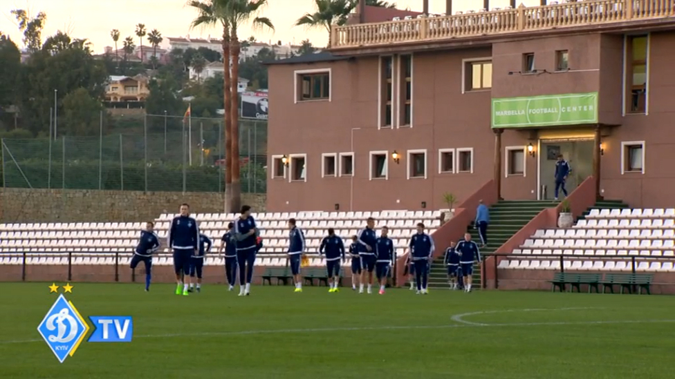 Первая тренировка "Динамо" в Marbella Football Center смотреть онлайн