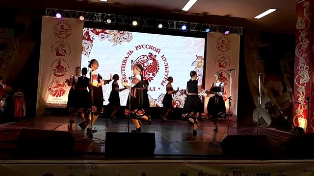 "Воронежская плясовая" хореогр.коллектив "Улыбка" ДШИ р.п.Тайтурка на Русском фестивале г.Иркутск смотреть онлайн