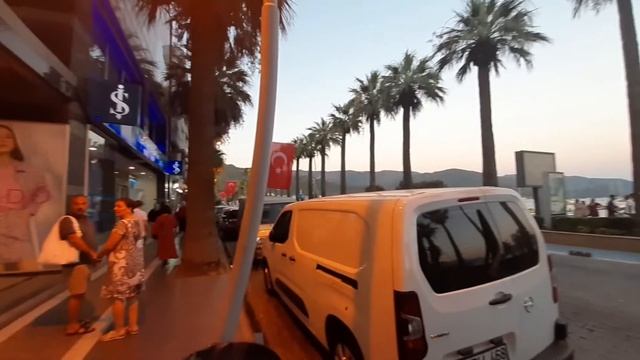 Поездка в Мармарис. Поющие фонтаны. Магазин фирменной дешевой одежды. Турция 2022 смотреть онлайн