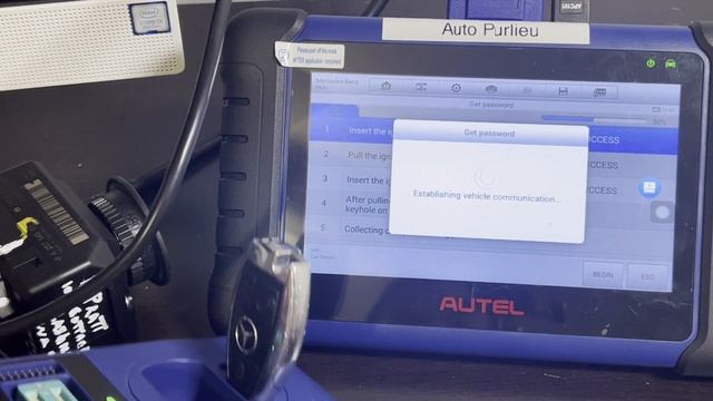 Success Electronic Steering Lock repair on 2011 Mercedes Benz C300 / W207 ESL Emulator programming смотреть онлайн