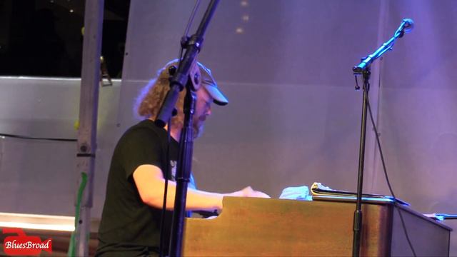 MIKE WELCH & CURTIS SALGADO • I'm Trying • LRBC 2019 смотреть онлайн