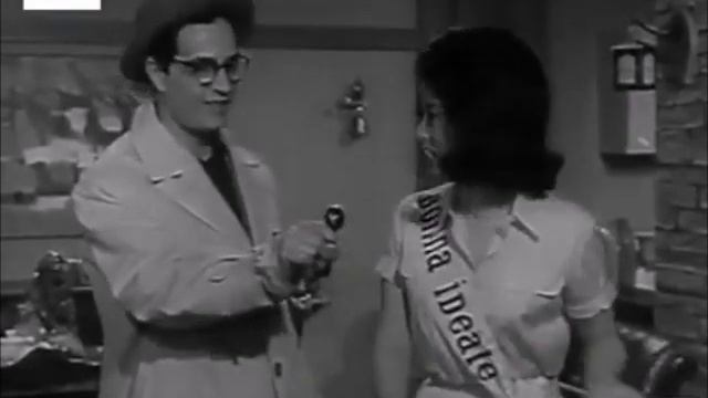 «La donna ideale» con Nino Manfredi e Giovanna Ralli, per lo spot di Locatelli (1962). смотреть онлайн