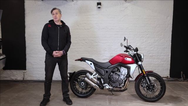Kove 500F Scrambler - самый стильный китаец?! смотреть онлайн