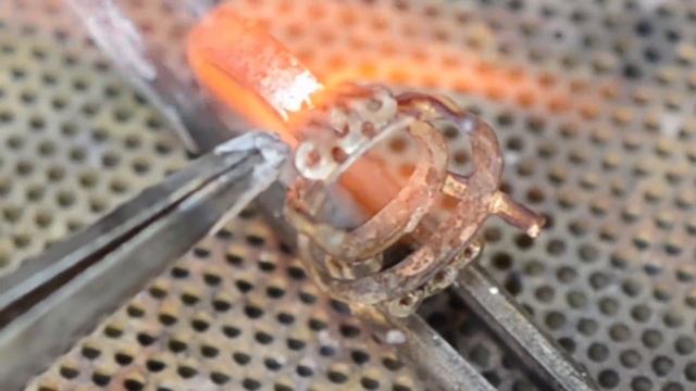 Aquamarine and diamonds 18k white gold ring handmade смотреть онлайн