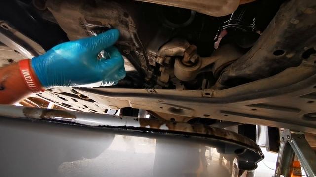HONDA OIL CHANGE CIVIC 1 6 IDTEC смотреть онлайн