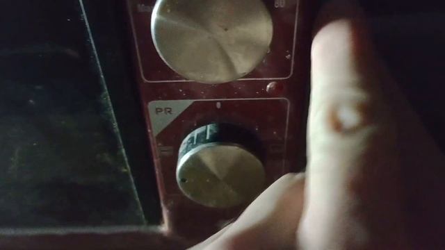 Подсушиваю хлеб в духовке. смотреть онлайн