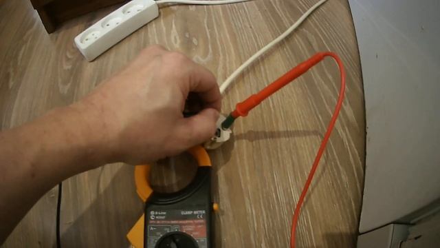 Ремонт холодильника Аристон, не работает морозильная камера. смотреть онлайн