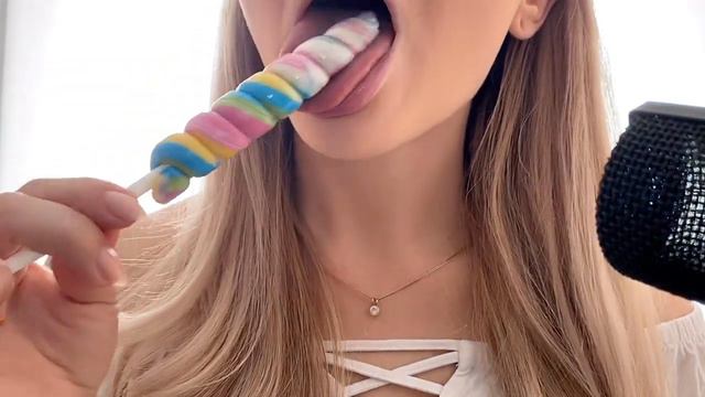 ASMR LOLLIPOP \ ASMR Чупа Чупс🍭\ASMR UNICORN HORN \ LICKING \SUCKING LOLLIPOP 🍭🍭🍭