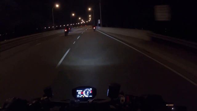 Ducati Streetfighter v2 night cruise смотреть онлайн