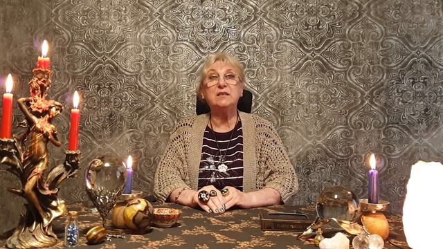 Почему нельзя давать хлопать себе по плечу смотреть онлайн