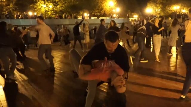 I DON'T BELONG TO YOU. Ски Микотович и Светлана Галкина (хастл опенЭйр-закрытие) смотреть онлайн