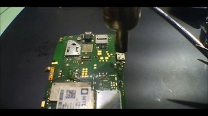 Как выпаять разъем питания феном.