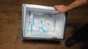 Самодельный холодильник из пенопласта, с аккумуляторами холода.