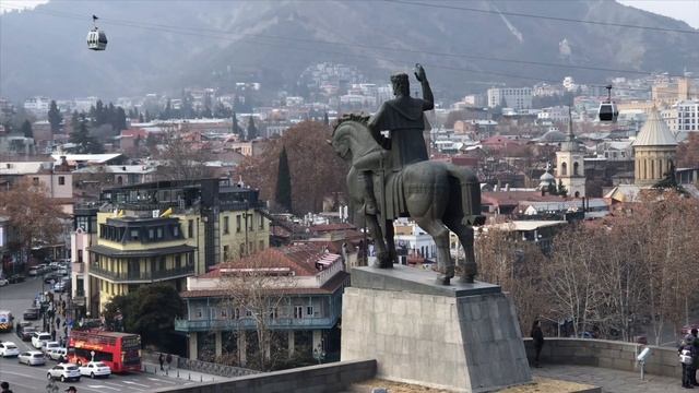 Тбилиси . Что посмотреть за один день . Прогулка по Тбилиси . смотреть онлайн