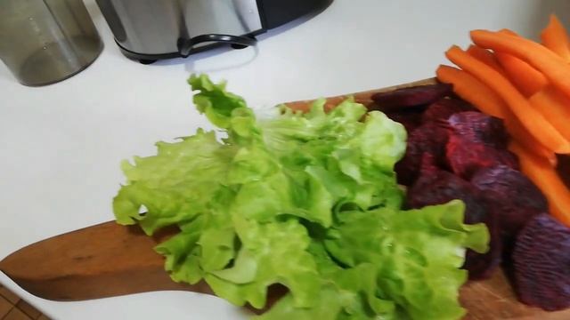Sok od povrća za IZGRADNJU KRVI смотреть онлайн