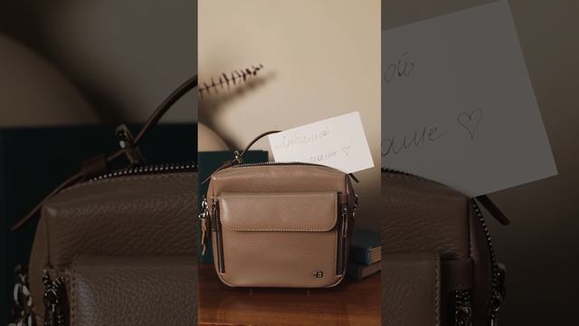 Что подарить маме? #shorts смотреть онлайн