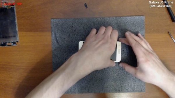 Samsung Galaxy J5 Prime ( SM-G570F/DS ) замена дисплейного модуля ( дисплей в сборе с тачскрином )