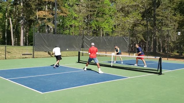 WW 4/11/21 RR3 DJ & Dave vs. Mike & Erika смотреть онлайн