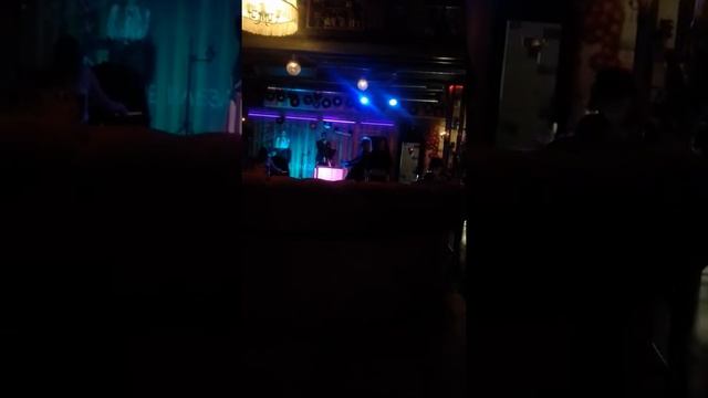 Как не надо петь...