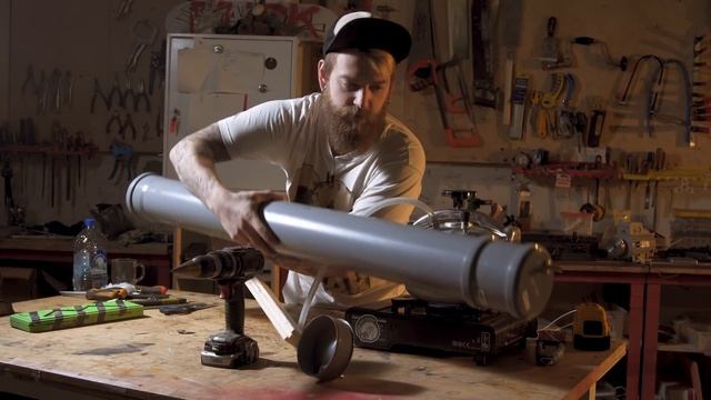 КАК СОГНУТЬ ДЕРЕВО ВОДОЙ ? смотреть онлайн