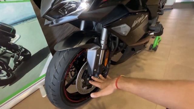2022 Kawasaki Ninja 1000 SX Full Review