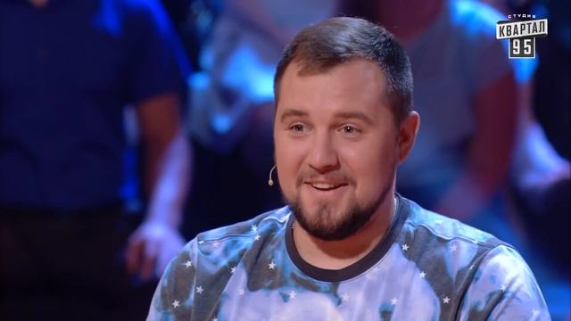 "Все такое дурацкое, но смешное" | Ребята РВУТ ЗАЛ убойными миниатюрами за 15 секунд смотреть онлайн